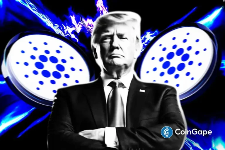 Presidente Trump com logos do Cardano ao fundo em arte digital com efeitos azuis elétricos.