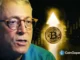 Peter Brandt, trader veterano de óculos, ao lado de símbolo do Bitcoin dourado com efeito luminoso.