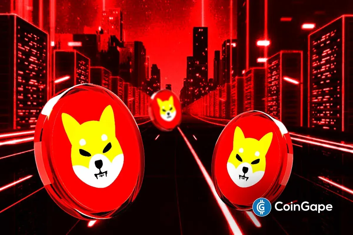 Três moedas SHIB com logo do Shiba Inu flutuando em estrada futurística com cidade neon vermelha