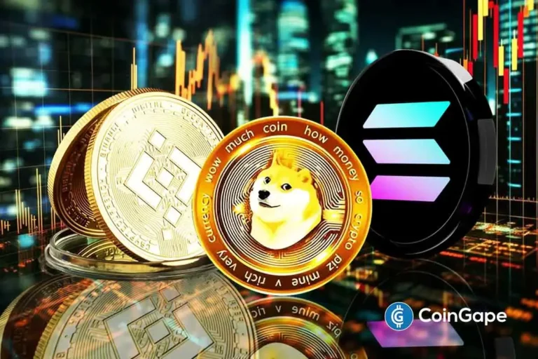 Moedas físicas representando BNB, Dogecoin e Solana com gráficos de trading ao fundo