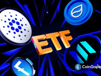 Ilustração em 3D mostrando a palavra ETF rodeada pelos logos de Cardano, Solana e Litecoin em efeito neon azul