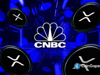 Imagem mostrando logotipo da CNBC em destaque com moedas XRP em fundo azul
