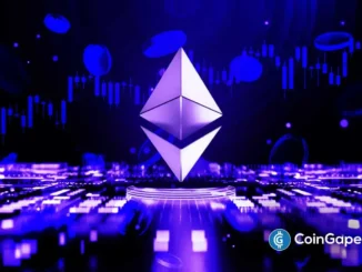 Renderização 3D do símbolo do Ethereum em tons de roxo e branco flutuando sobre plataforma digital iluminada com gráficos de candlestick e elementos blockchain ao fundo