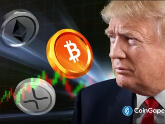 Ilustração mostrando símbolos do Bitcoin, Ethereum e XRP ao lado do presidente Donald Trump, com gráfico de candlestick ao fundo representando movimentação do mercado cripto.