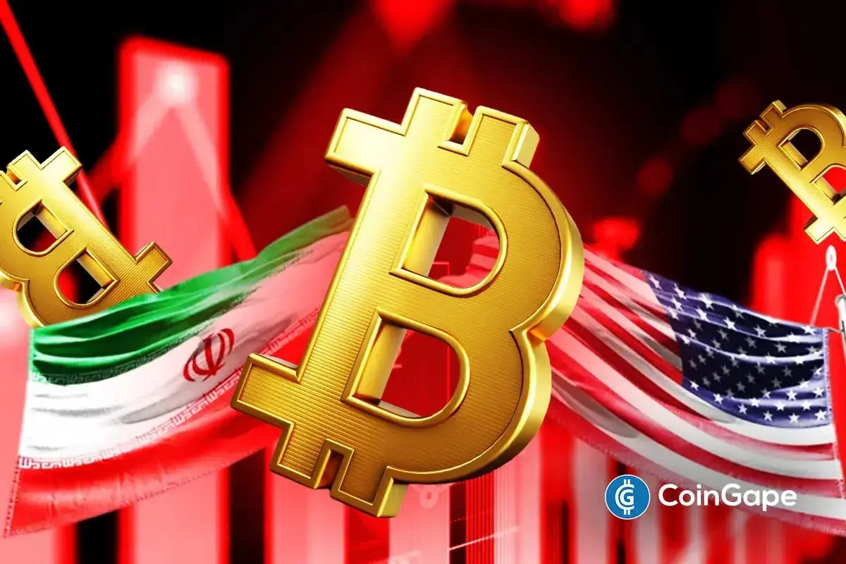 Símbolo dourado do Bitcoin entre as bandeiras dos Estados Unidos e Irã com gráfico vermelho de queda ao fundo.